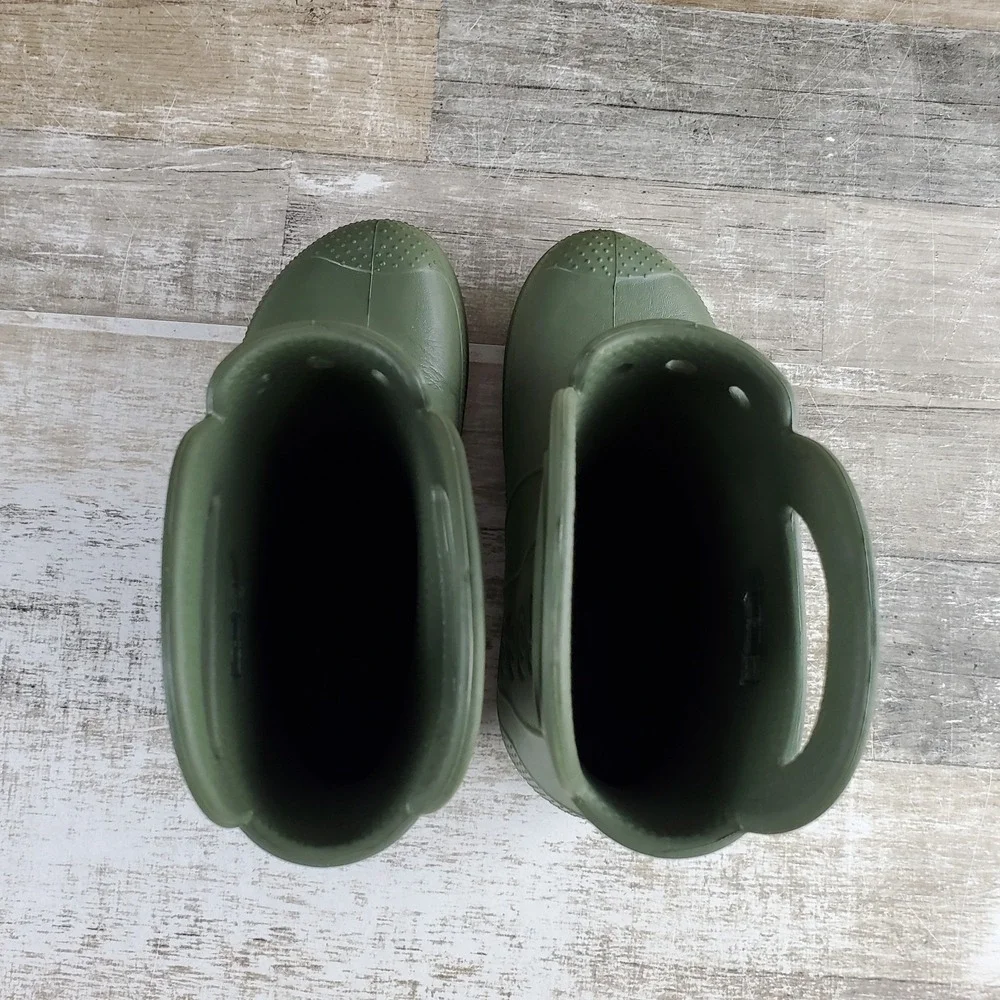 Crocs Handle It Kids Rain Boots Sz 2 Army Green Rubber Handles Slip On Round Toe